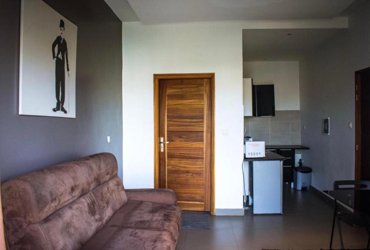 Le First Concept Apartment Dakar Exterior photo