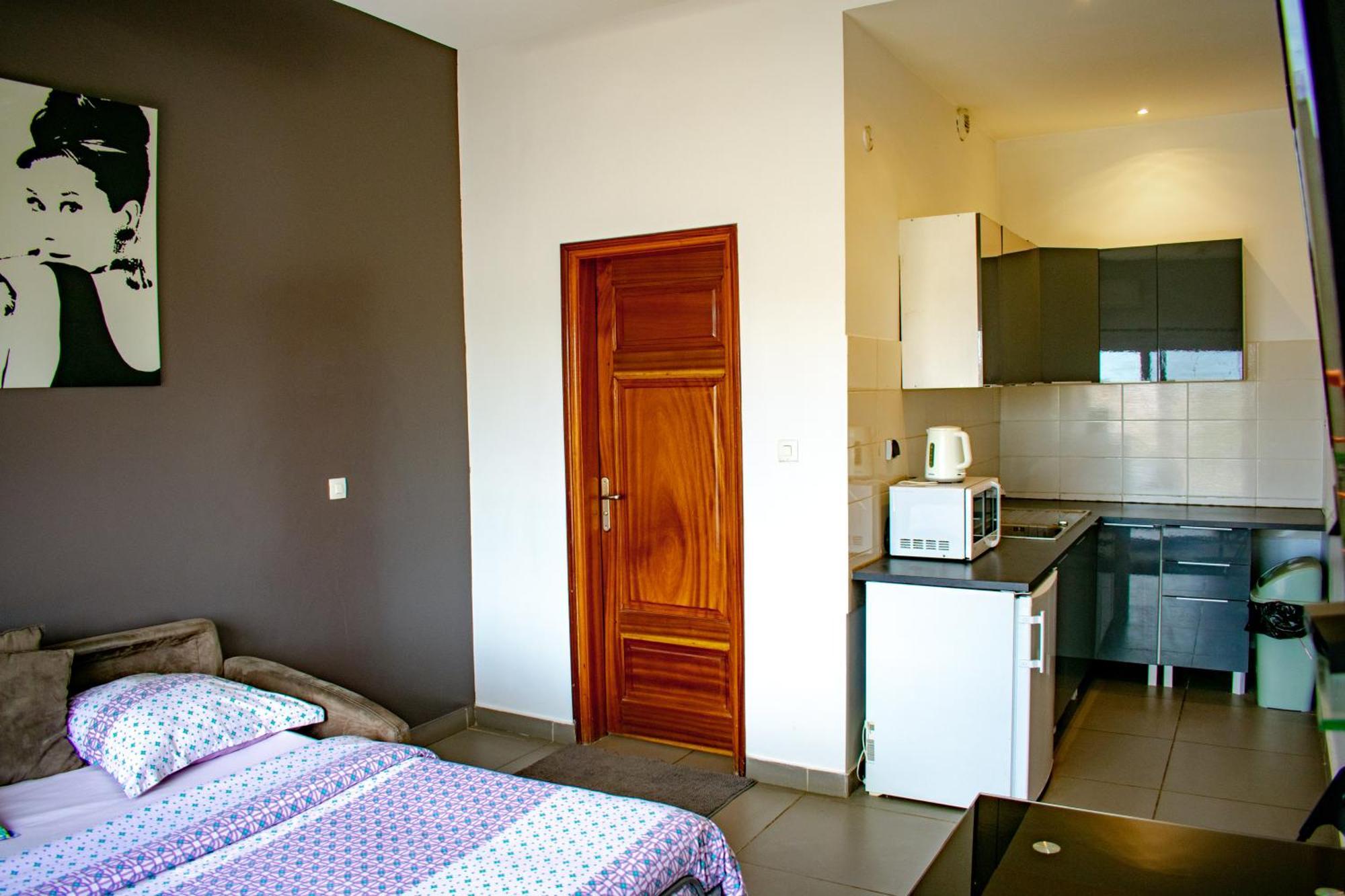 Le First Concept Apartment Dakar Exterior photo