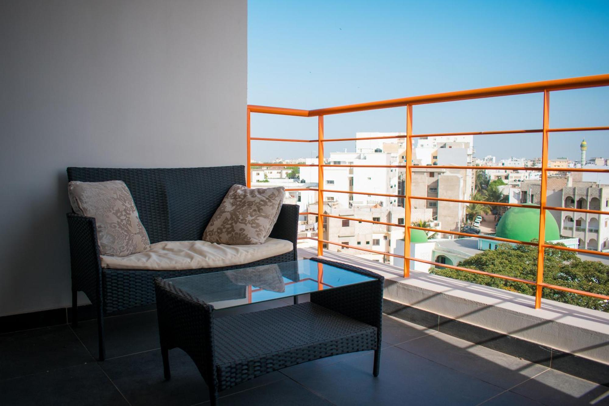 Le First Concept Apartment Dakar Exterior photo